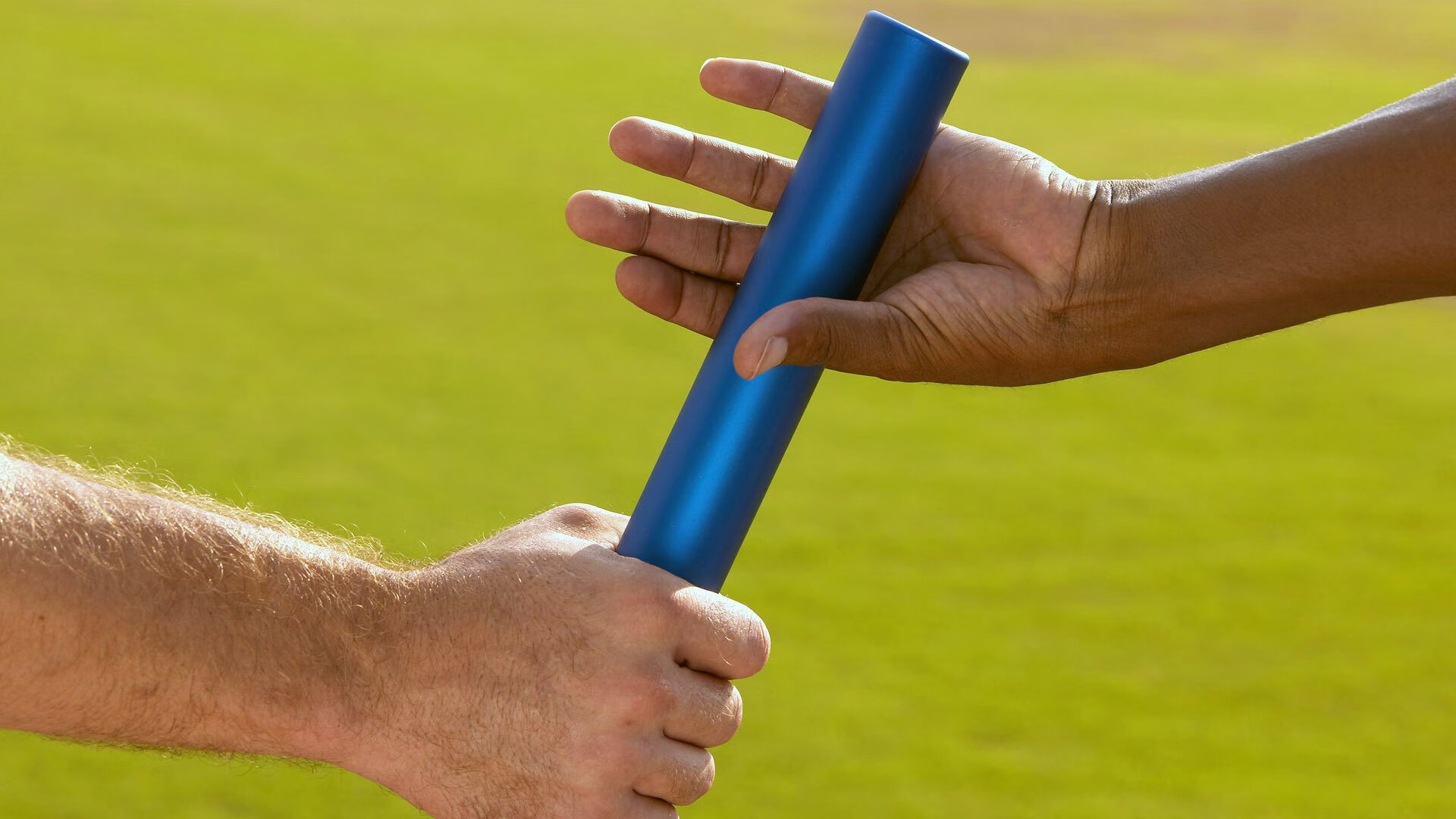 开云体育app网页版安全-“东部新区定向越野赛：一场体能与脑力的双重较量”